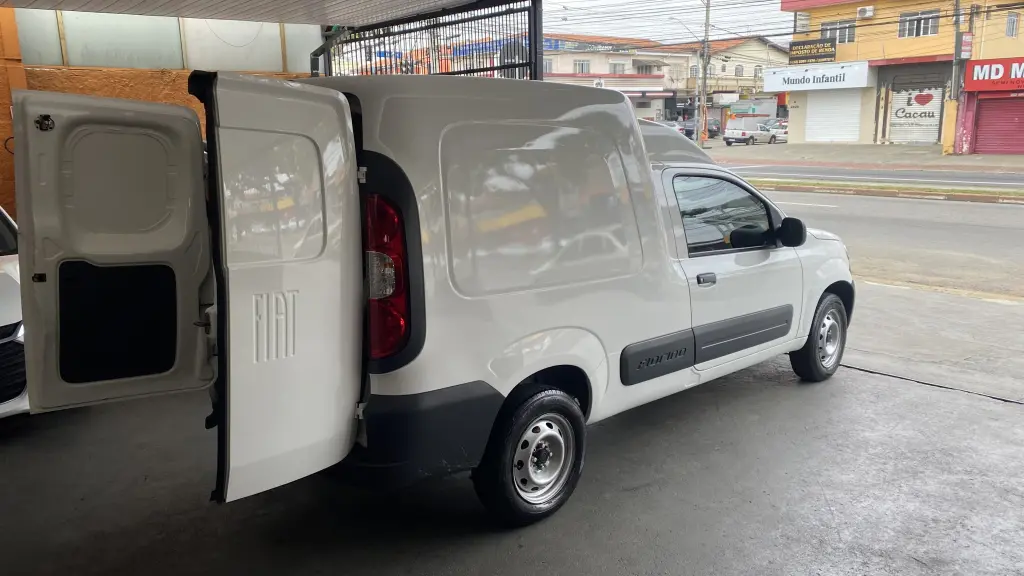 FIAT Fiorino Furgão - Foto