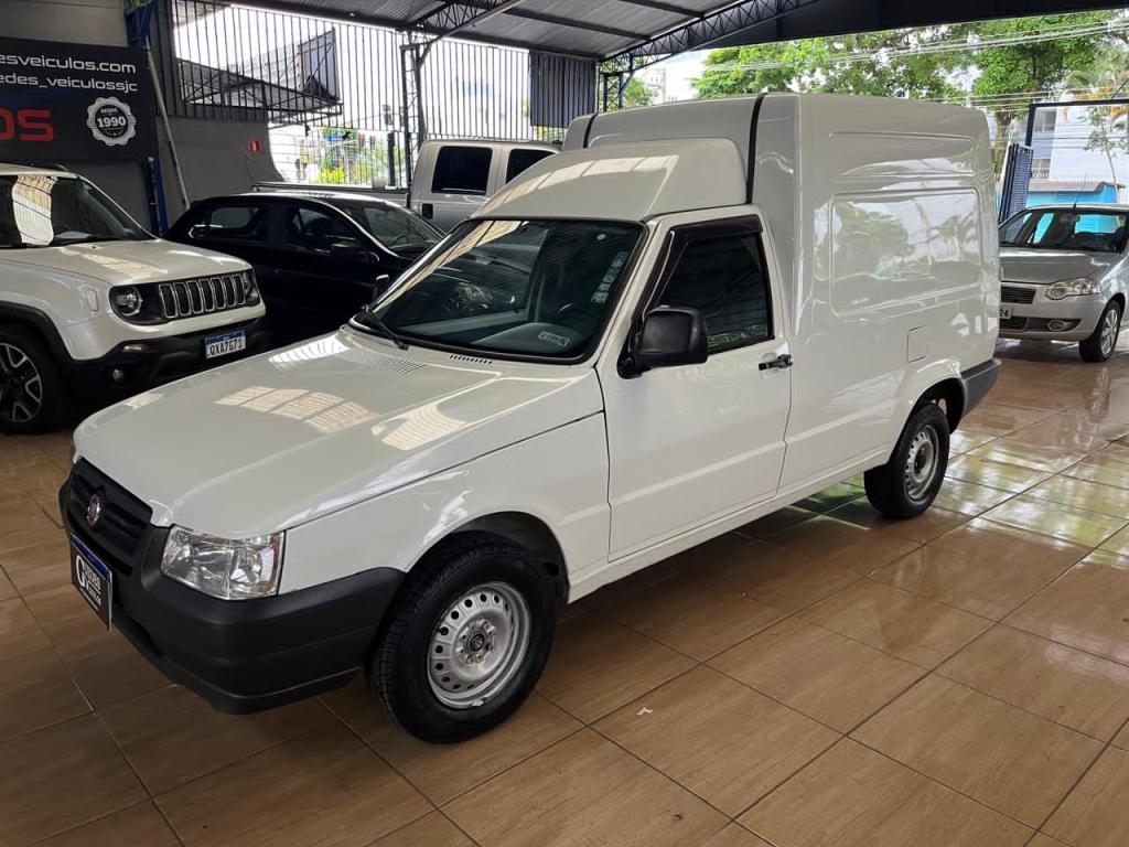 FIAT Fiorino Furgão - Foto