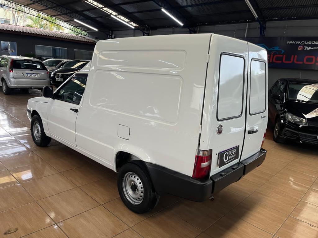 FIAT Fiorino Furgão - Foto