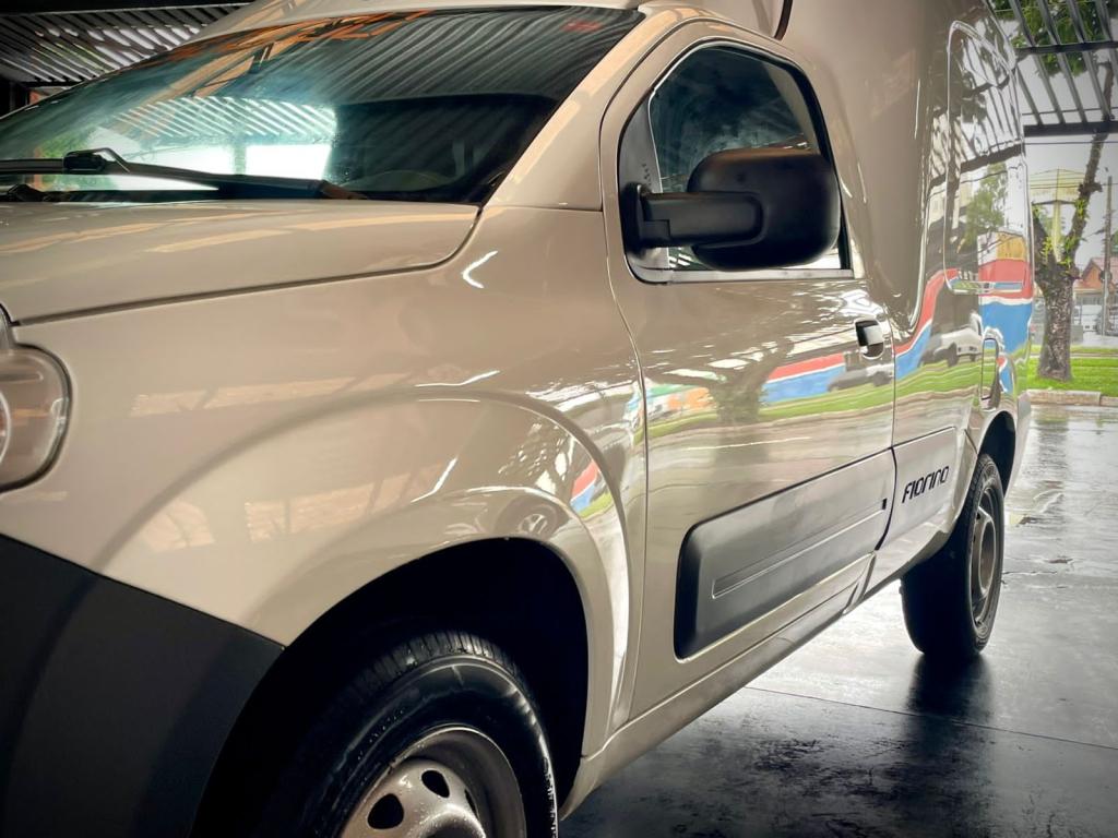 FIAT Fiorino Furgão - Foto