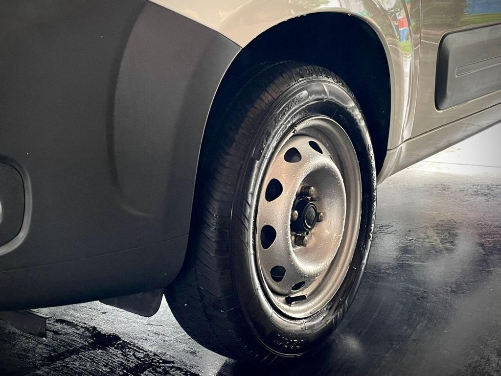 FIAT Fiorino Furgão - Foto