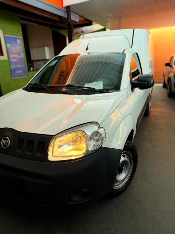 FIAT Fiorino Furgão - Foto