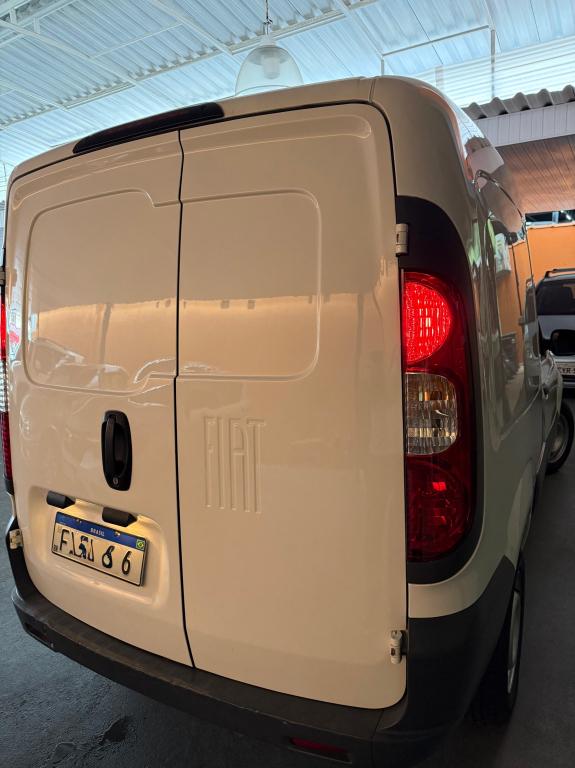 FIAT Fiorino Furgão - Foto