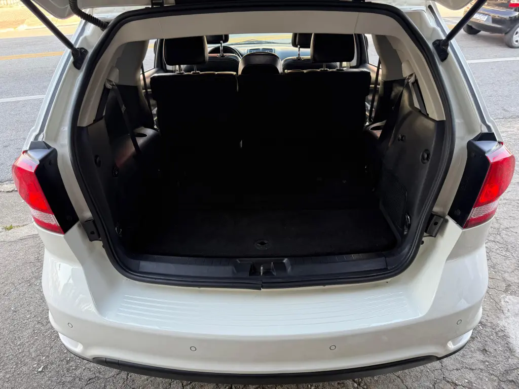 FIAT Freemont - Miniatura