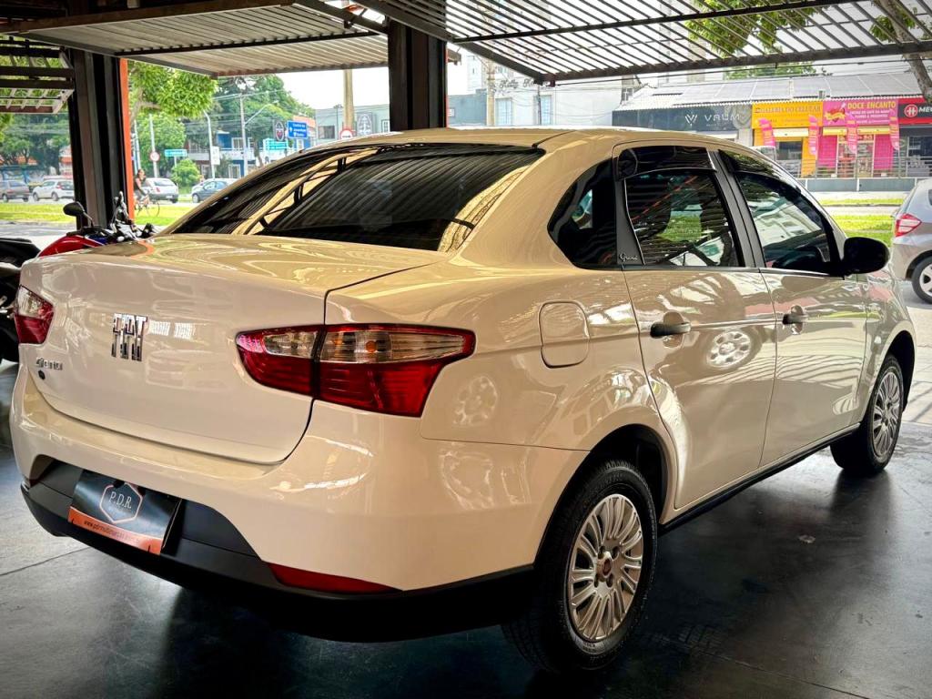 FIAT Grand Siena - Foto