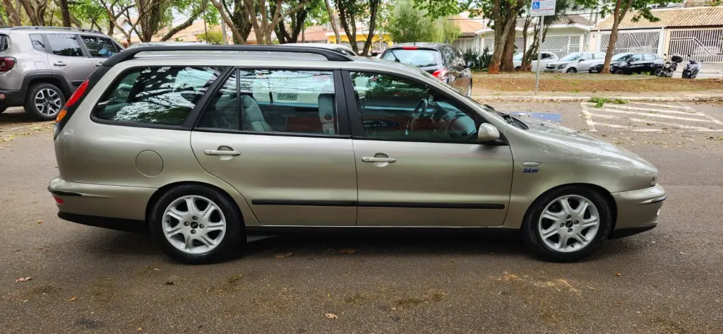 FIAT Marea Weekend - Foto