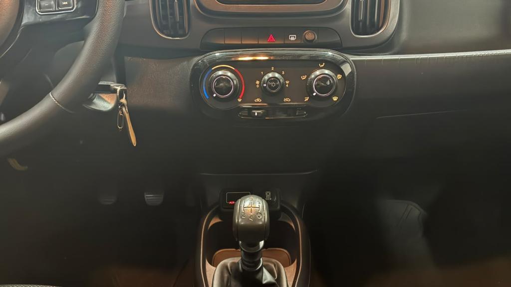 FIAT Mobi - Foto