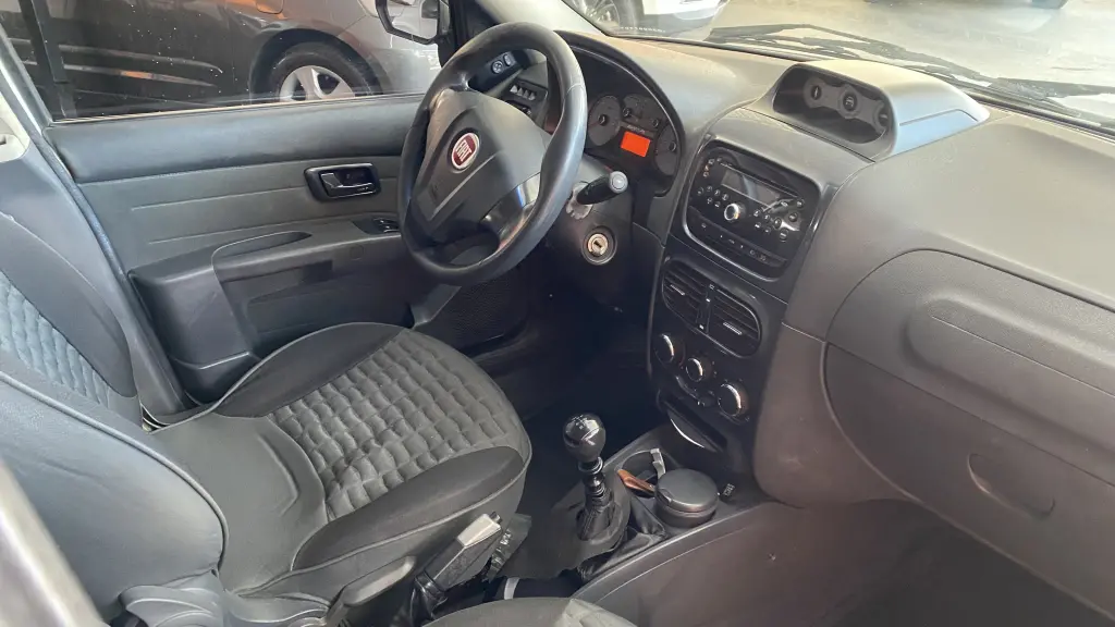 FIAT Palio Weekend - Foto