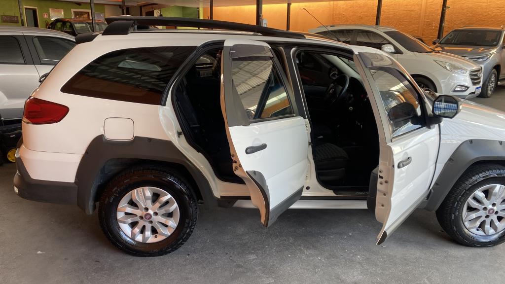 FIAT Palio Weekend - Foto