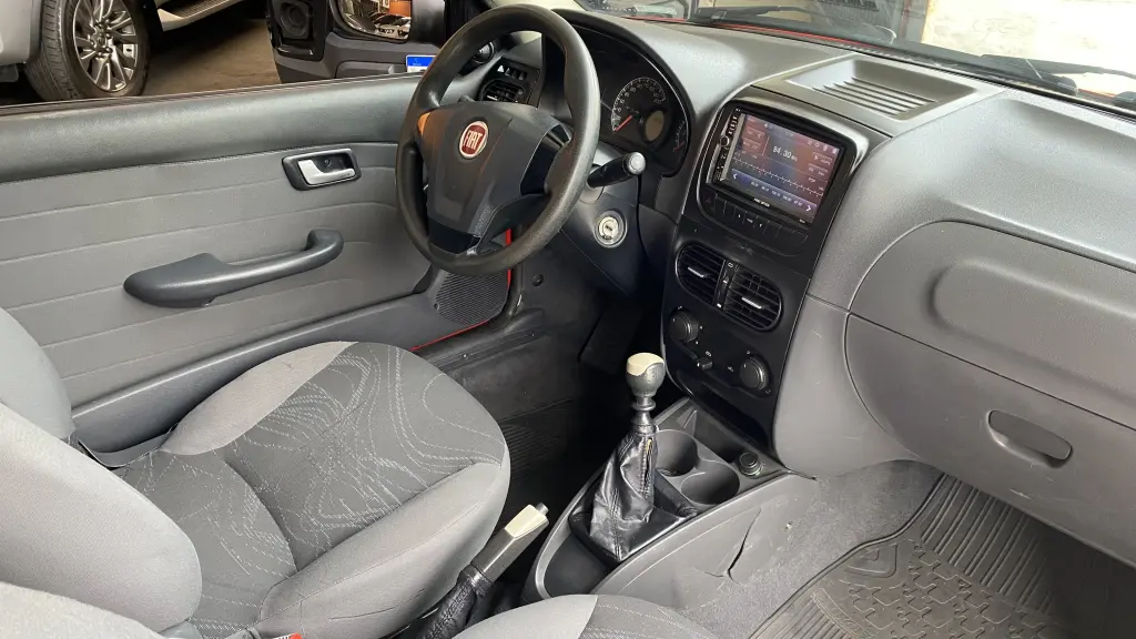FIAT Strada - Foto