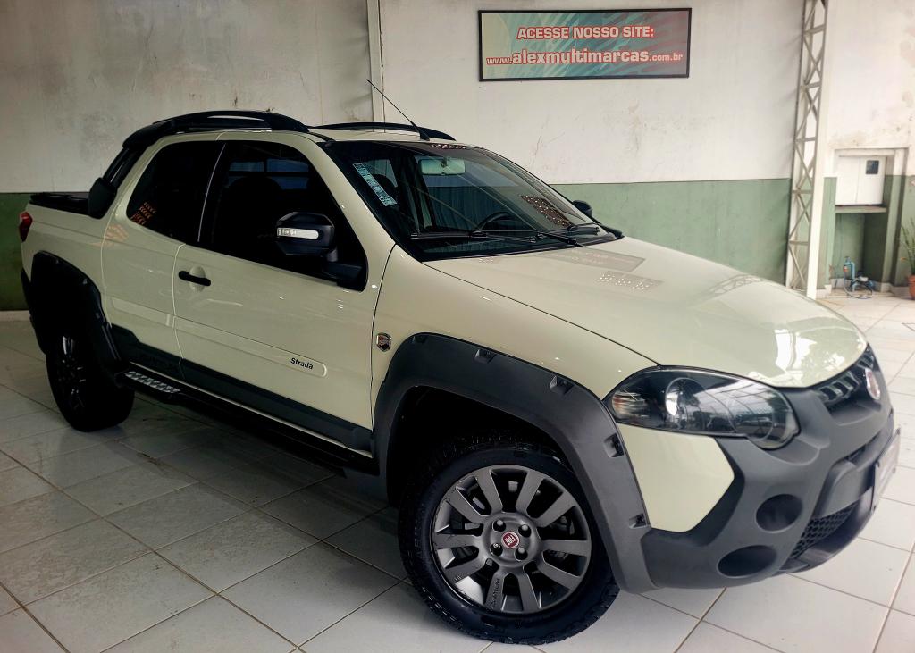 FIAT Strada - Foto