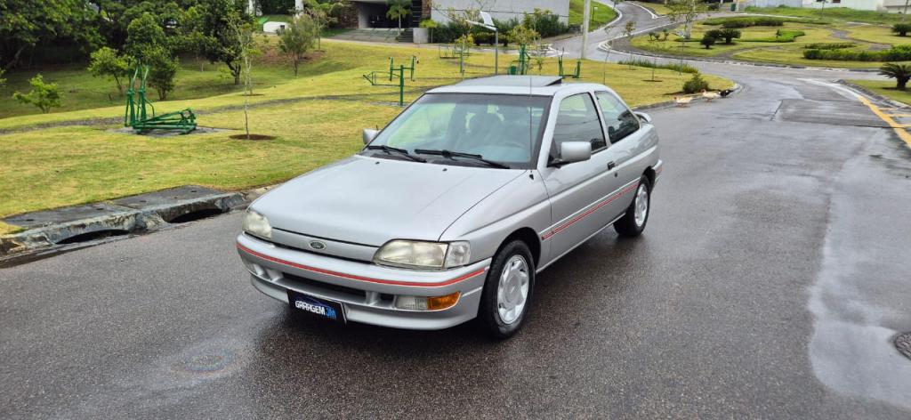 FORD Escort - Foto