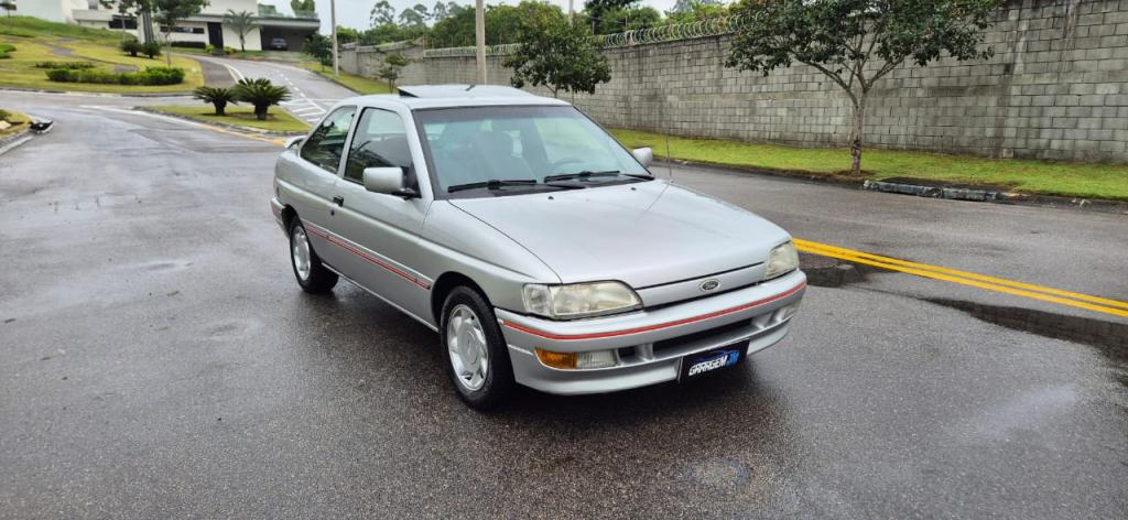 FORD Escort - Foto