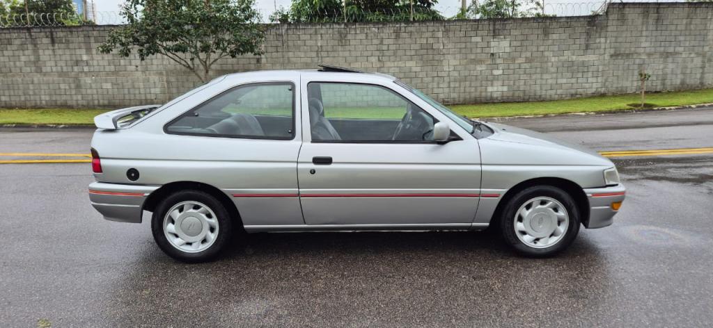 FORD Escort - Foto