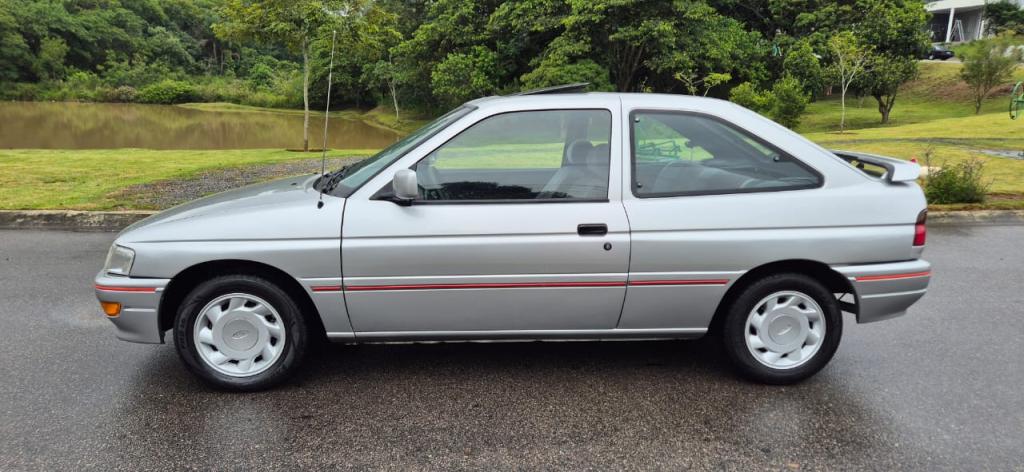 FORD Escort - Foto