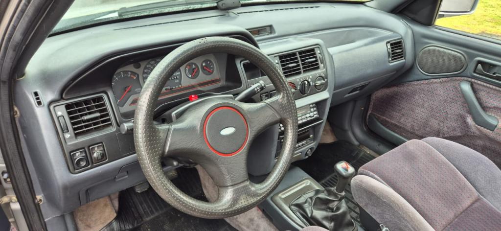 FORD Escort - Foto