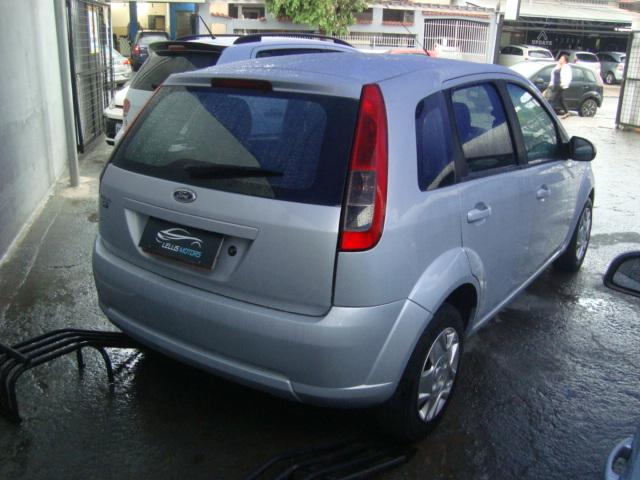 FORD Fiesta Hatch - Foto