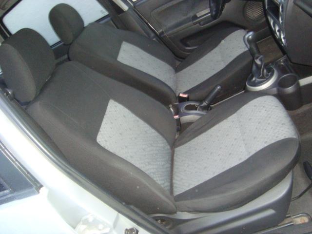 FORD Fiesta Hatch - Foto