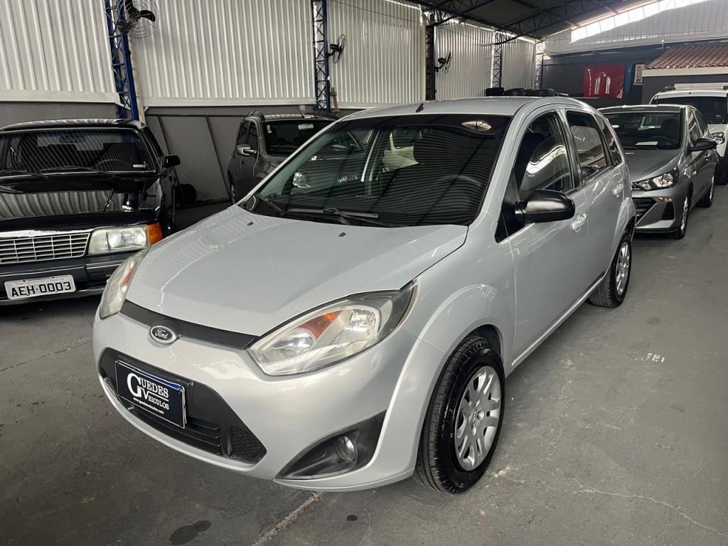 FORD Fiesta Hatch - Foto