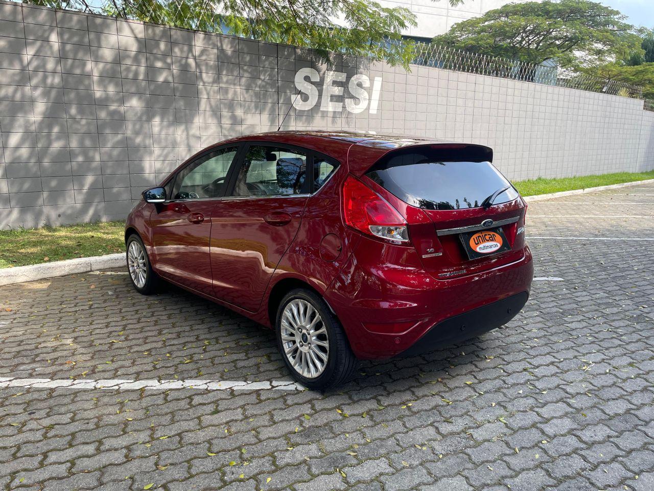 FORD Fiesta Hatch - Foto