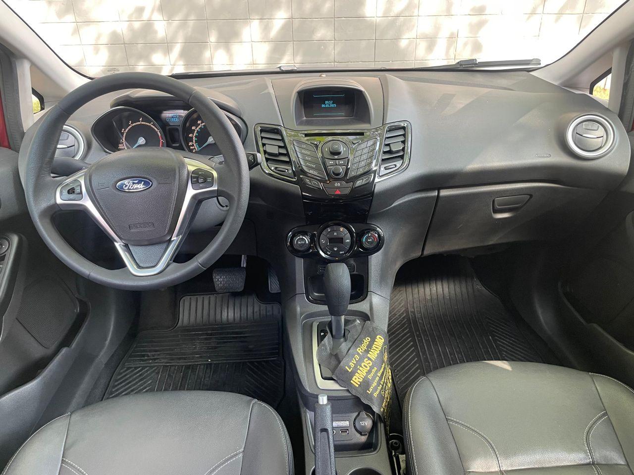 FORD Fiesta Hatch - Foto