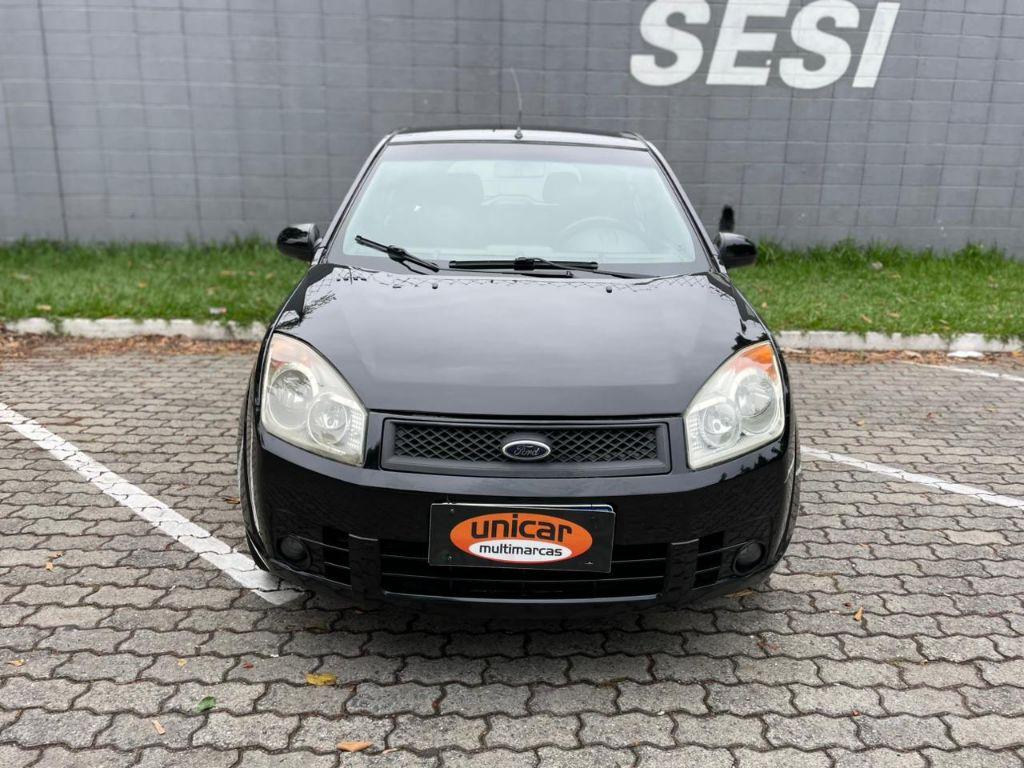 FORD Fiesta Hatch - Foto