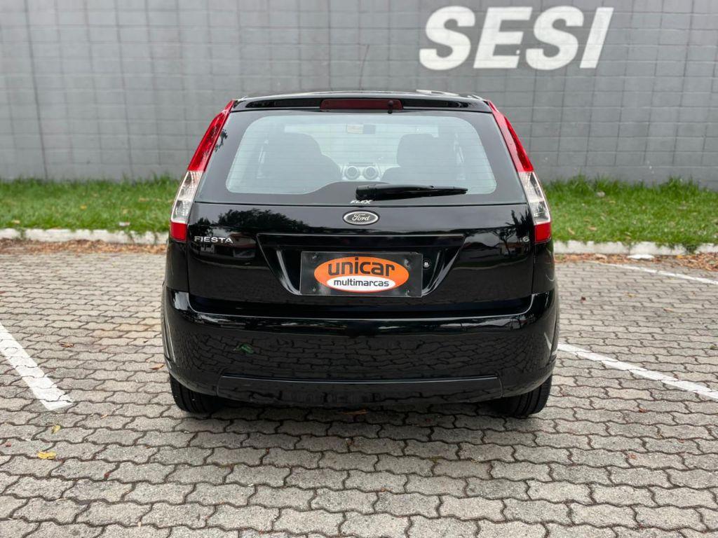 FORD Fiesta Hatch - Foto