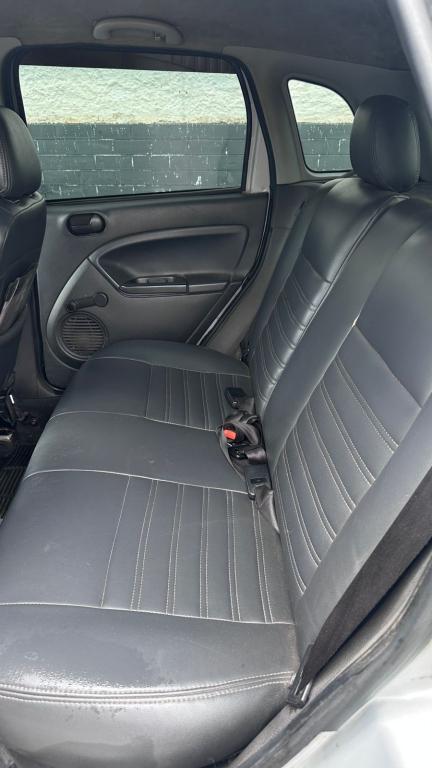 FORD Fiesta Hatch - Foto