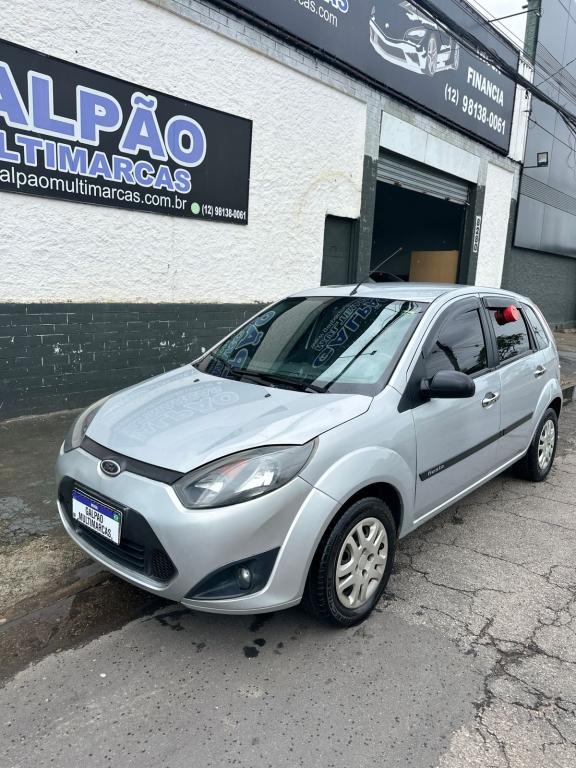 FORD Fiesta Hatch - Foto