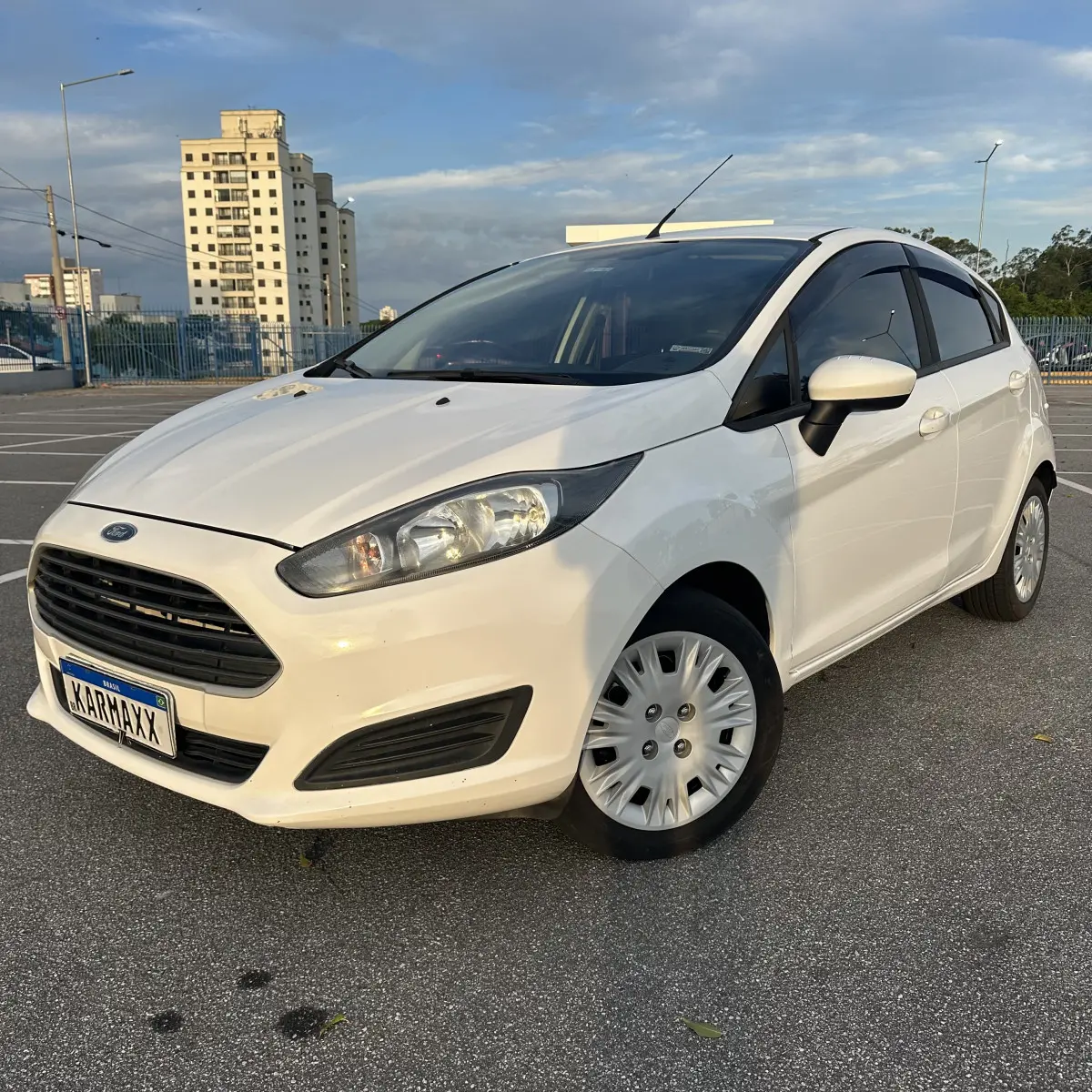 FORD Fiesta Hatch
