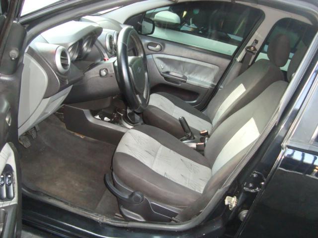 FORD Fiesta Hatch - Foto