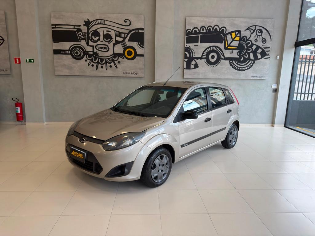 FORD Fiesta Hatch - Foto