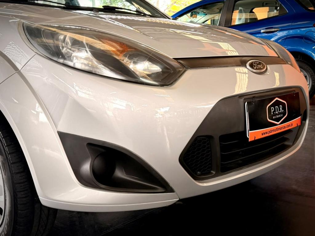 FORD Fiesta Hatch - Foto