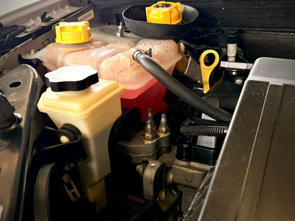 FORD Fiesta Hatch - Foto