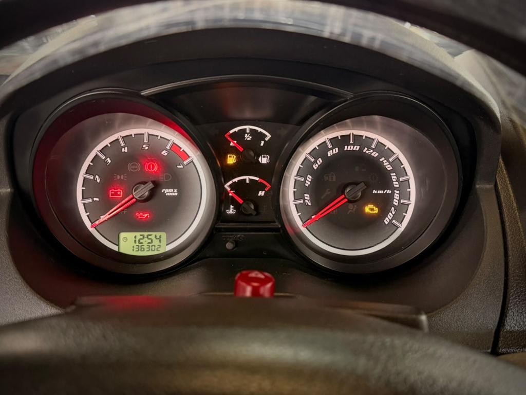 FORD Fiesta Hatch - Foto
