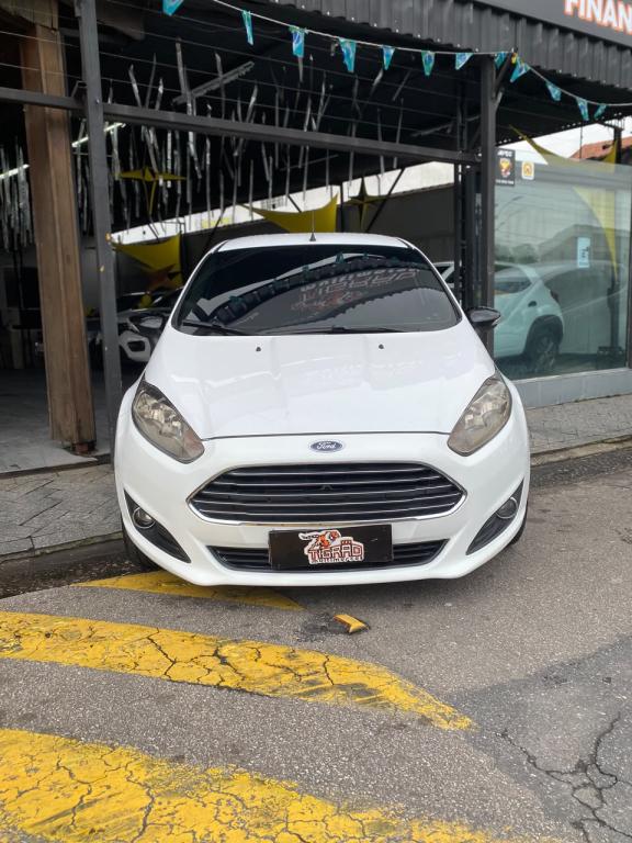 FORD Fiesta Hatch - Foto