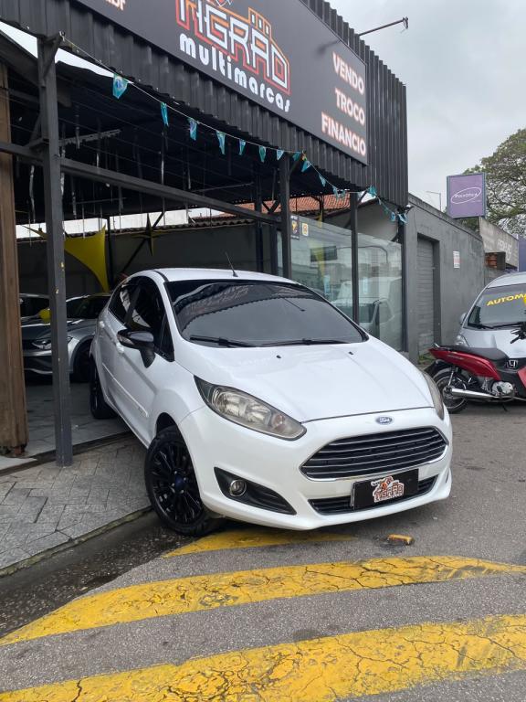 FORD Fiesta Hatch - Foto