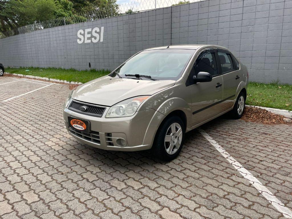 FORD Fiesta Sedan - Foto