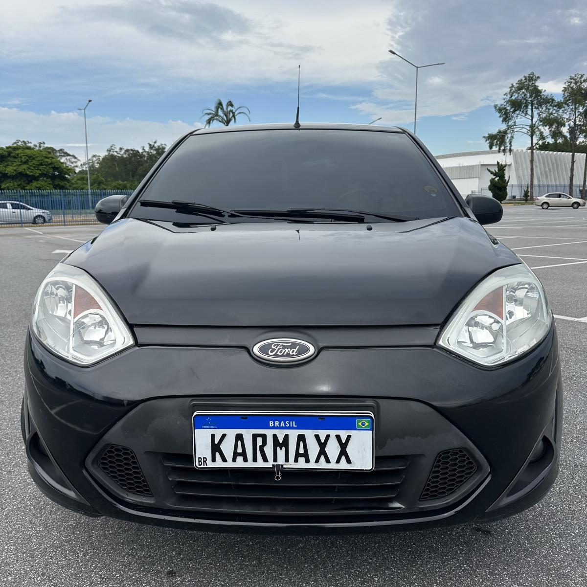 FORD Fiesta Sedan - Foto