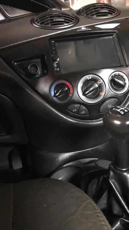 FORD Focus Hatch - Foto