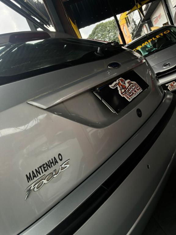 FORD Focus Hatch - Foto