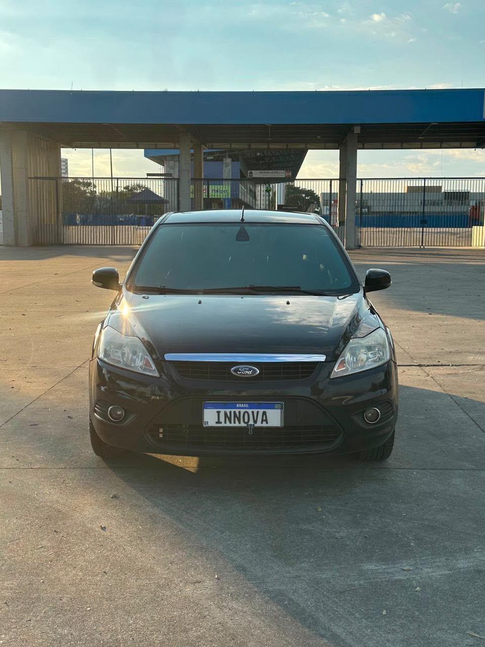 FORD Focus Hatch - Foto
