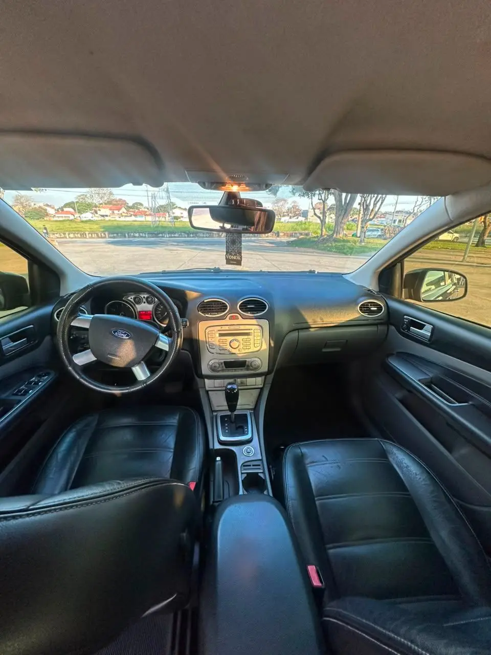 FORD Focus Hatch - Foto