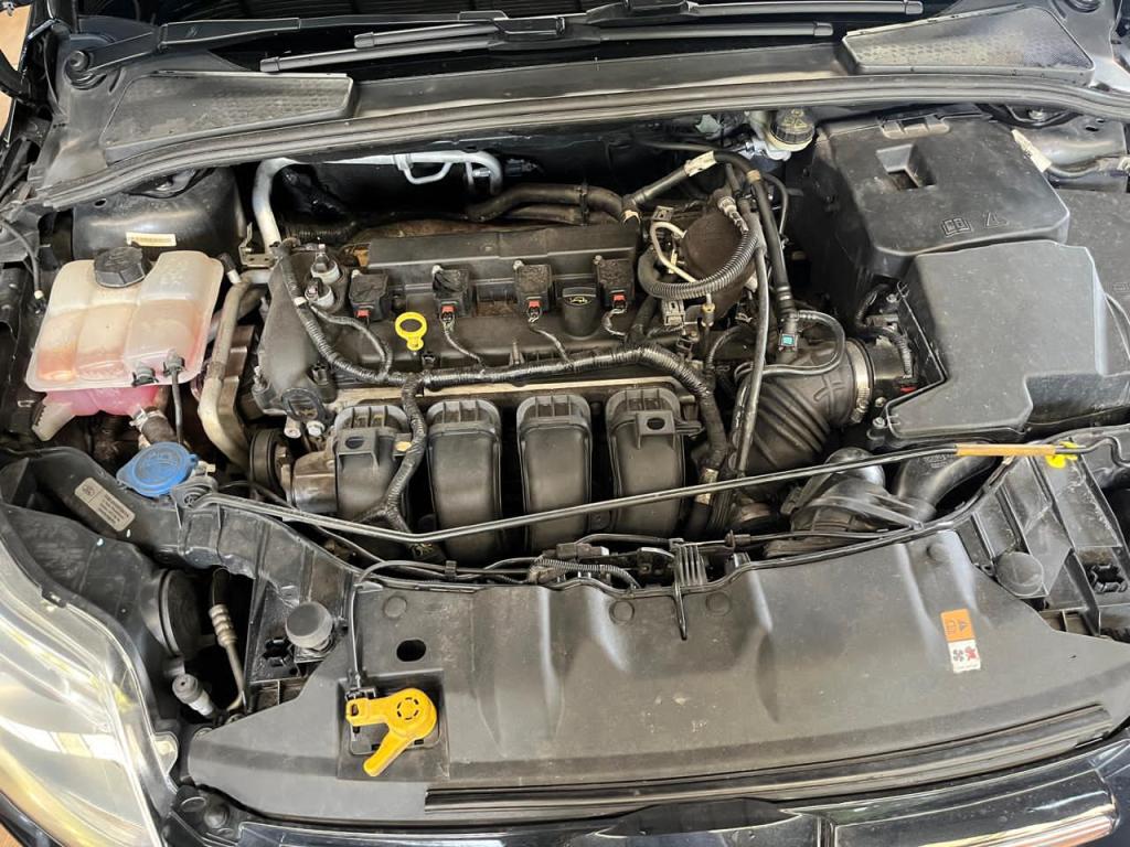 FORD Focus Sedan - Foto