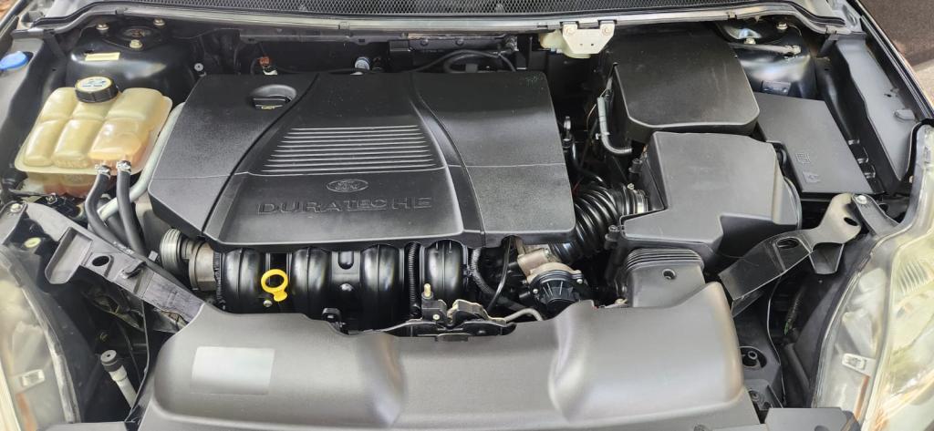 FORD Focus Sedan - Foto