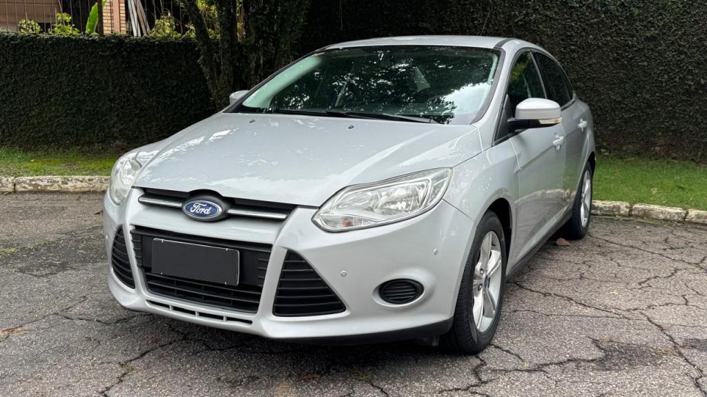 FORD Focus Sedan