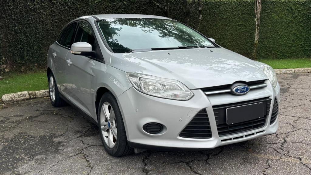 FORD Focus Sedan - Foto
