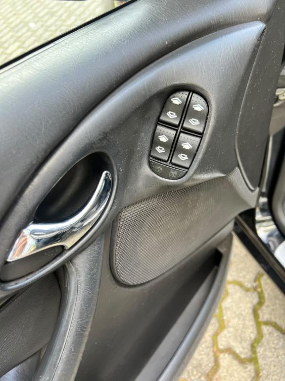 FORD Focus Sedan - Foto