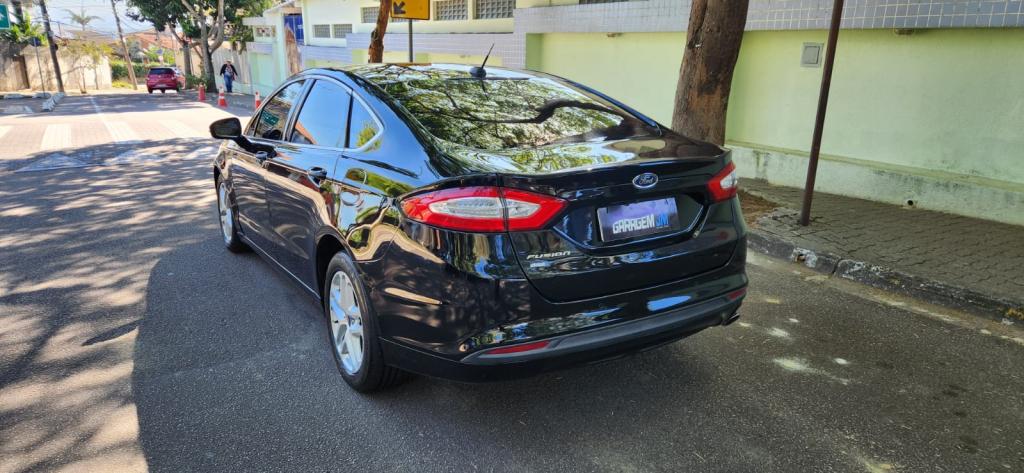 FORD Fusion - Foto
