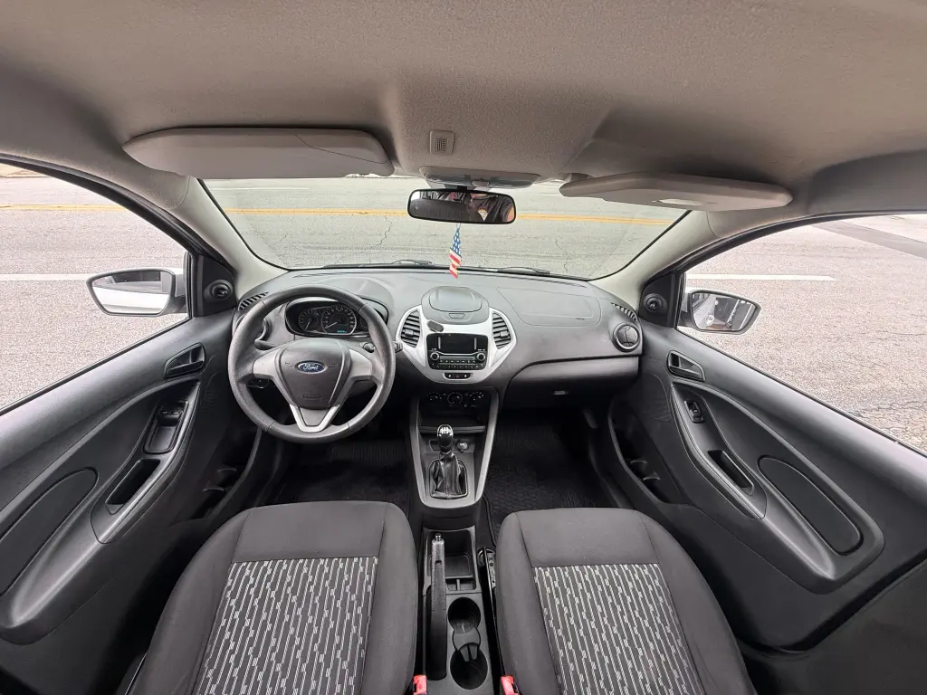 FORD Ka Hatch - Foto